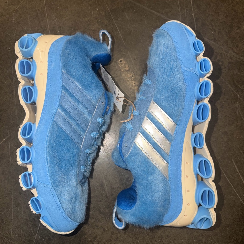 Limited Edition Kerwin frost x adidas yti microbounce